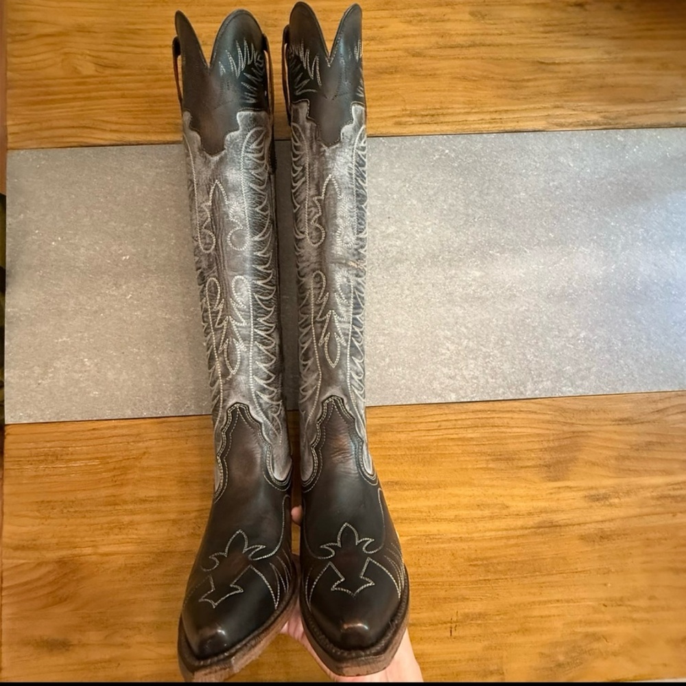 Freebird Misty Ice Tall Western Leather Boots Size 6 - Picture 4 of 16